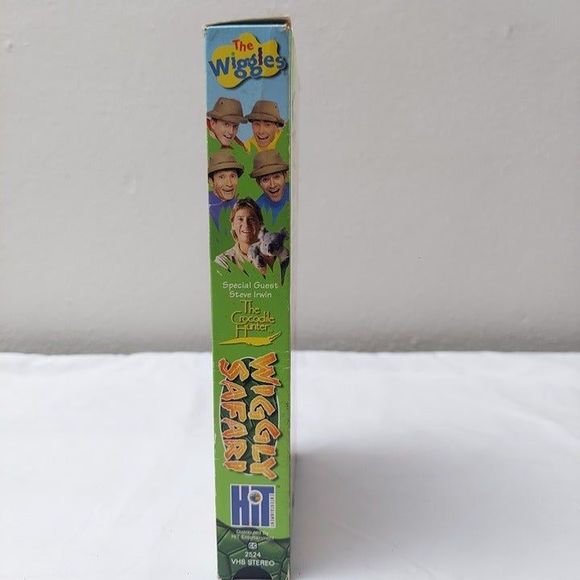 The Wiggles Wiggly Safari VHS 2006 Vintage Kid Show Steve Irwin Crocodile Hunter - Picture 2 of 6